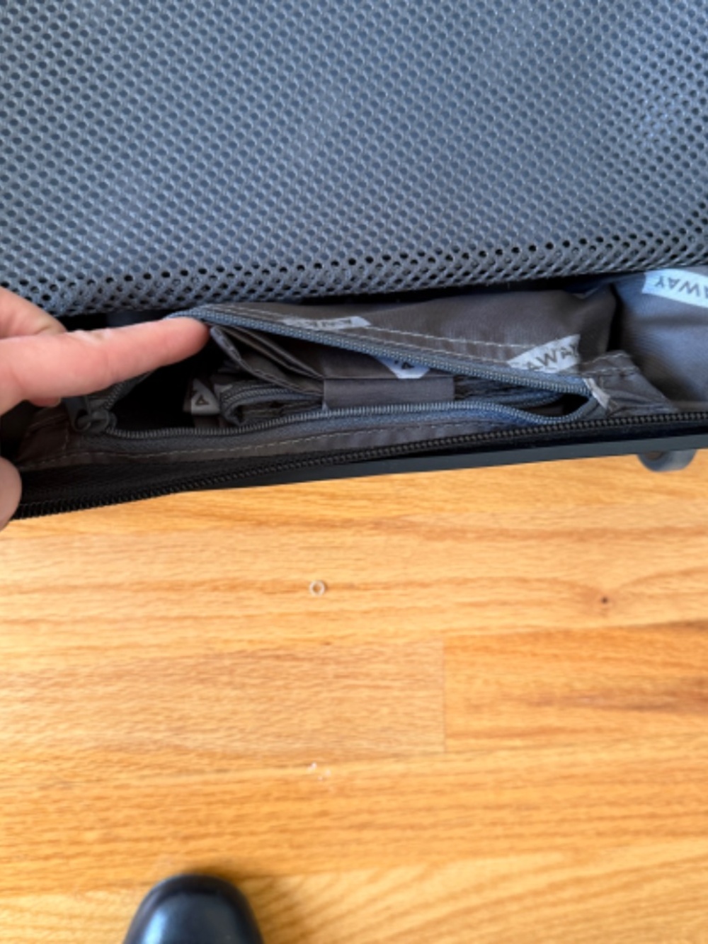 Away The Bigger Carry on Luggage - Picture 5 of 14